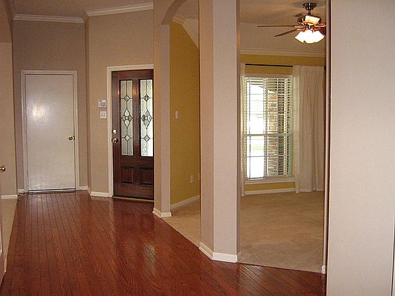 3rd image of 14127 Julington Ln