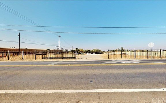 2nd image of 6030 Santa Fe Dr