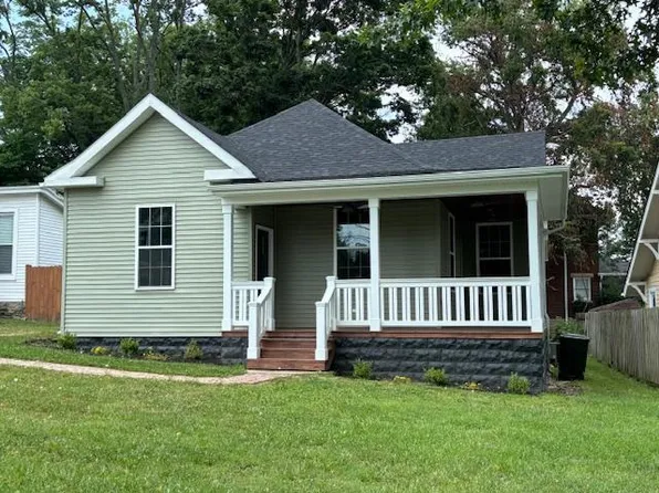 205 Holt Ave, Mount Sterling, KY 40353