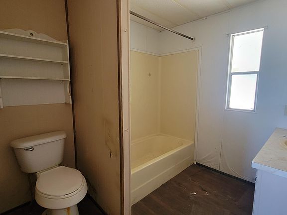 5th image of 517 N Avenue A -- #23