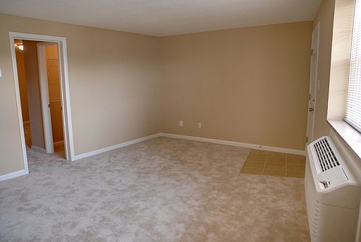 5th image of 727 Front Ave APT 10