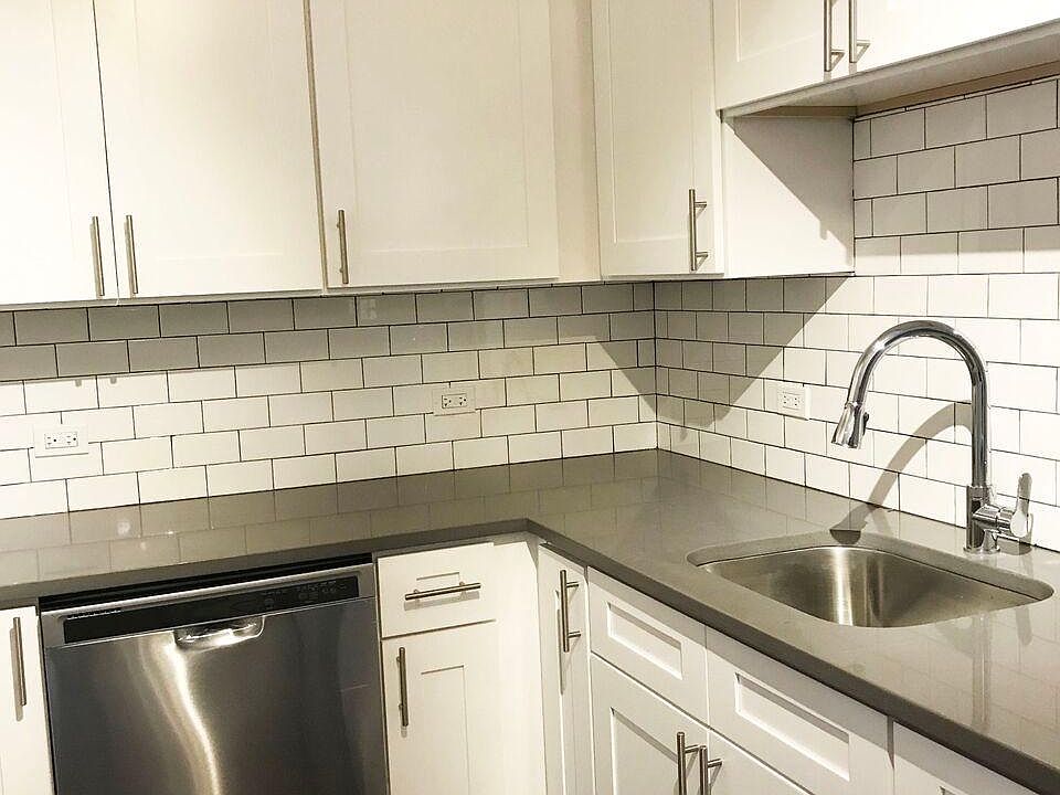 1st image of 1370 E Hyde Park Blvd #307