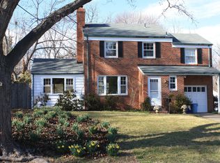 5911 Kingswood Rd, Bethesda, MD 20814