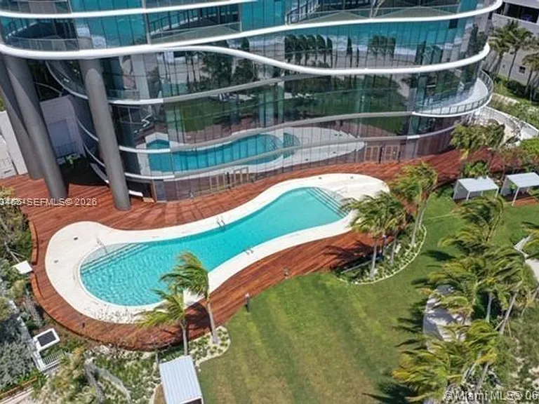 15701 Collins Ave #1403 — Photo 3