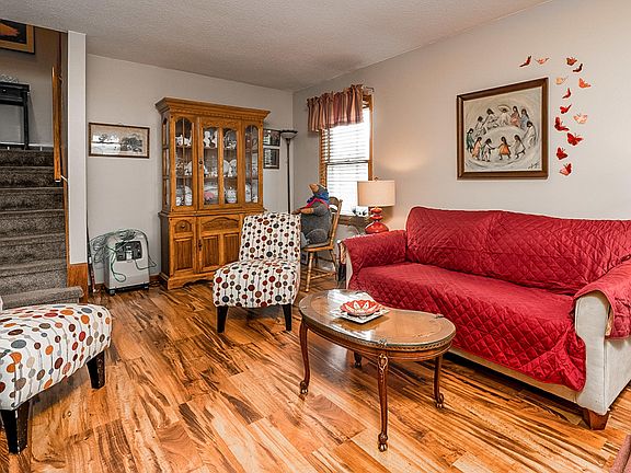 4th image of 1636 Diamond Ct NE