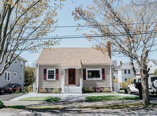 9 Charlotte Rd, Swampscott, MA 01907