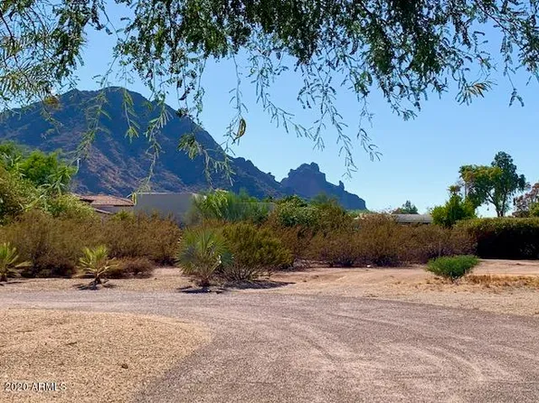 5738 N Casa Blanca Dr, Paradise Valley, AZ 85253