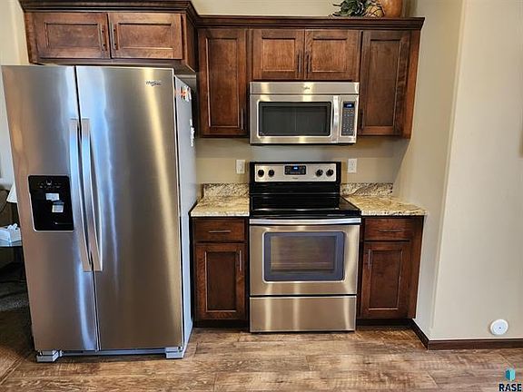 3rd image of 807 E El Dorado Ct #806