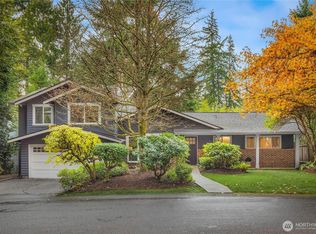 4817 91st Ave SE, Mercer Island, WA 98040