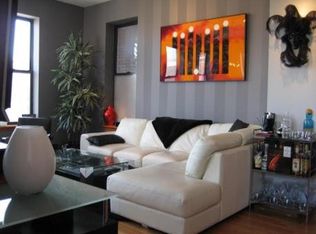 1876 N Damen Ave #3, Chicago, IL 60647