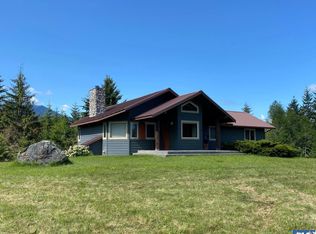 2247 Baker View Dr, Sequim, WA 98382