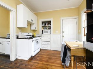 26 Porter Rd #F1, Cambridge, MA 02140