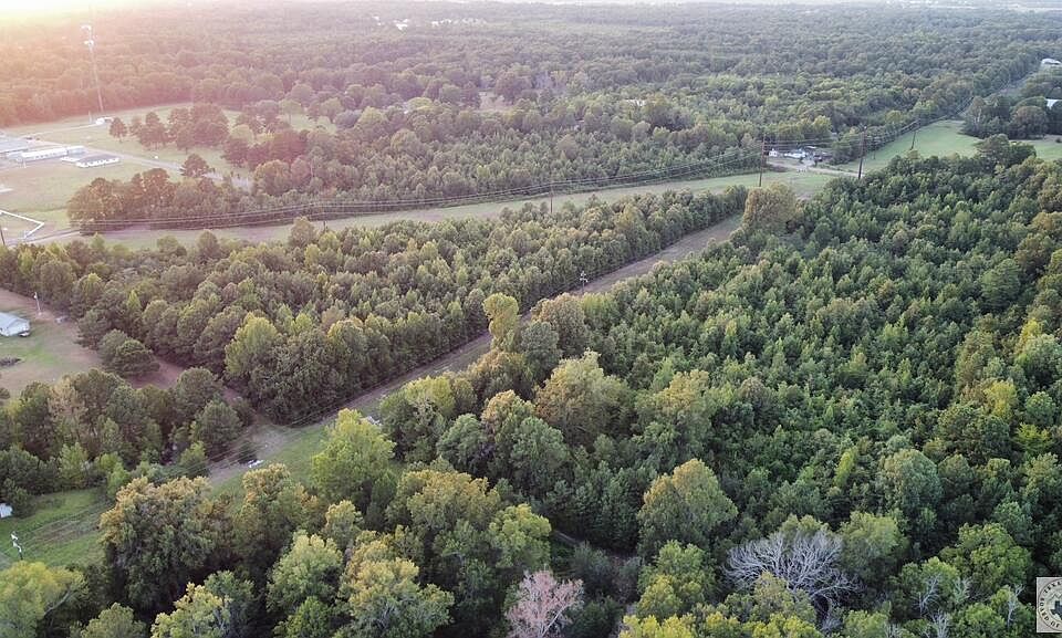 2nd image of 7710 Dooley Ferry Rd