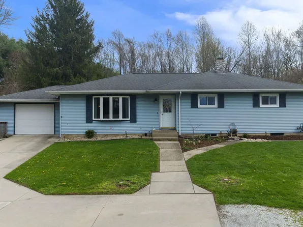 59910 Myrtle Rd, South Bend, IN 46614