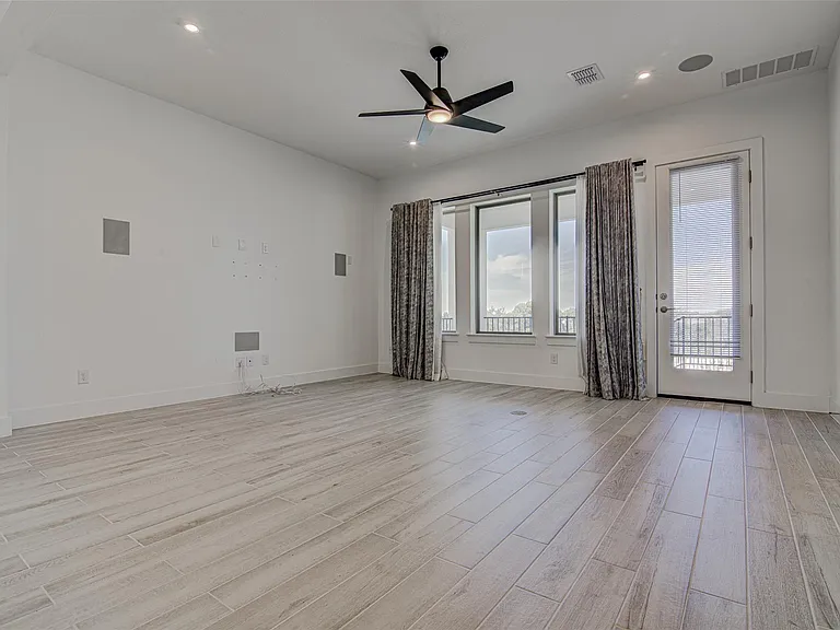 22300 Lago Lookout Ln — Photo 7