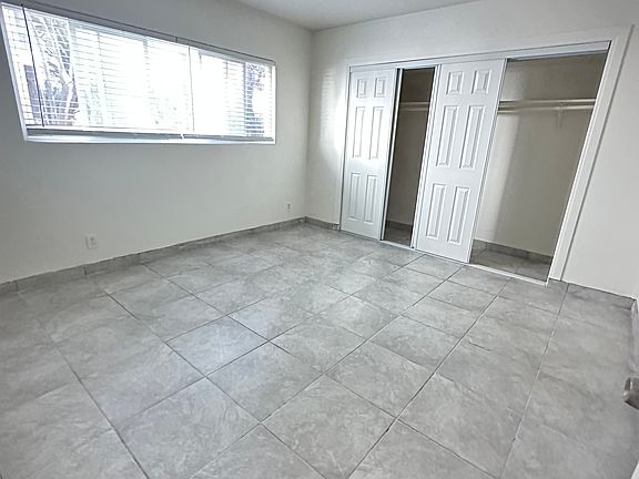 5th image of 3426 Vinton Ave APT 4