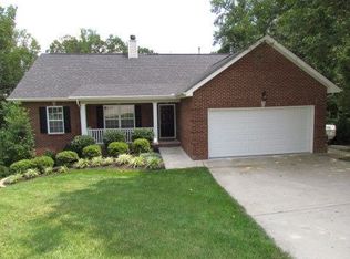 1006 Walden View Ln, Knoxville, TN 37932