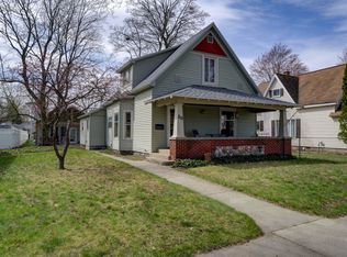 215 W 12th St, Traverse City, MI 49684