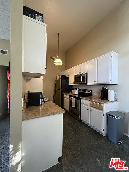 1st image of 1150 S Meadow Ln APT 30