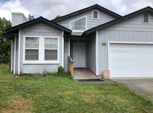 3472 Walnut Grove St, Santa Rosa, CA 95403