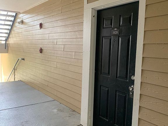 2nd image of 2801 Chancellorsville Dr APT 1028