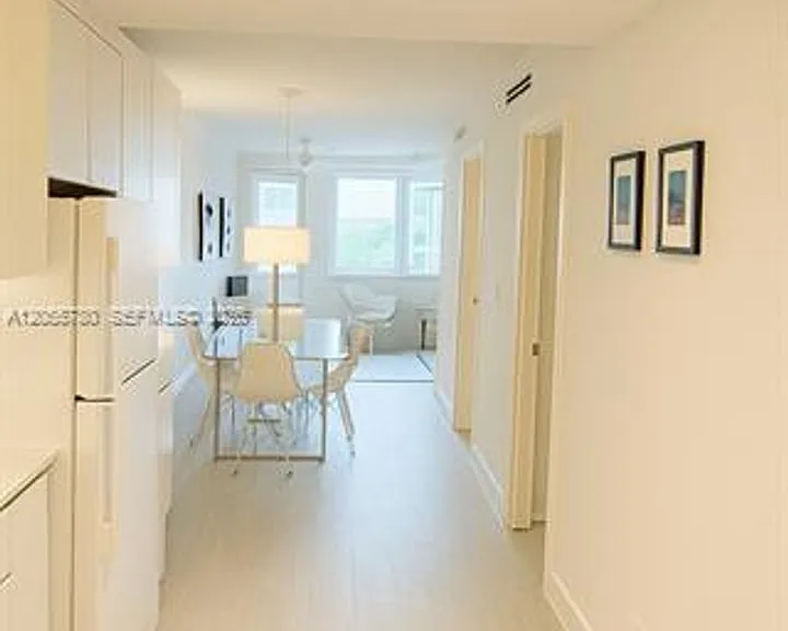 2301 Collins Avenue Cu #636 — Photo 5