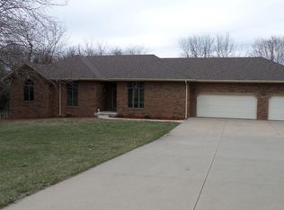 4653 E Farm Rd 136, Springfield, MO 65809