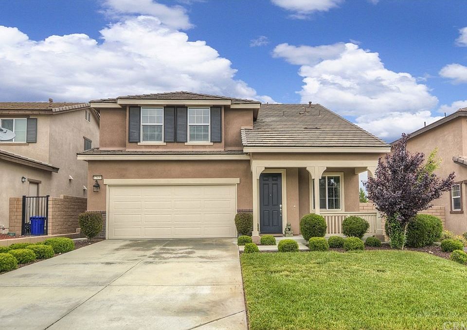 1st image of 17650 Comfrey Dr
