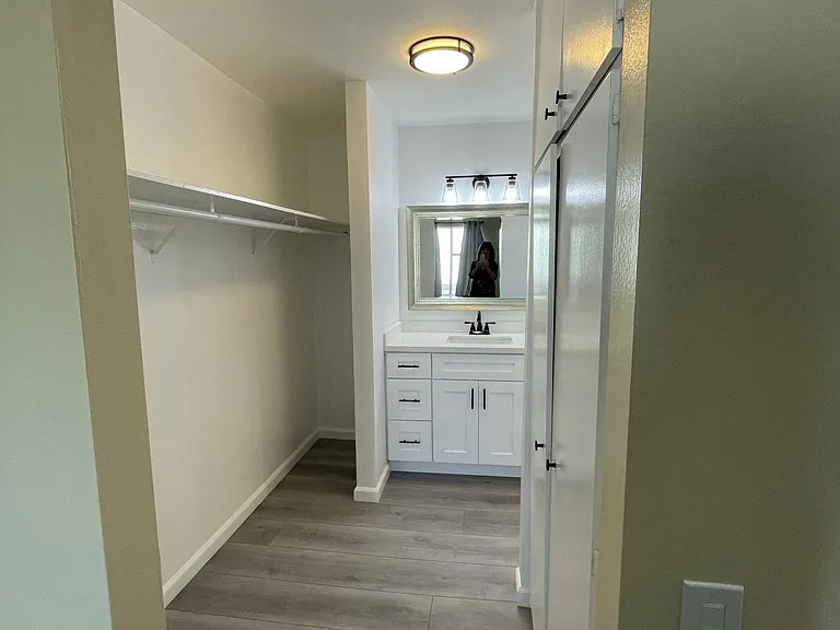 3550 Ruffin Rd #234 — Photo 8