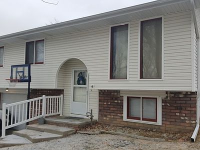 2nd image of 2424 NW 51st St