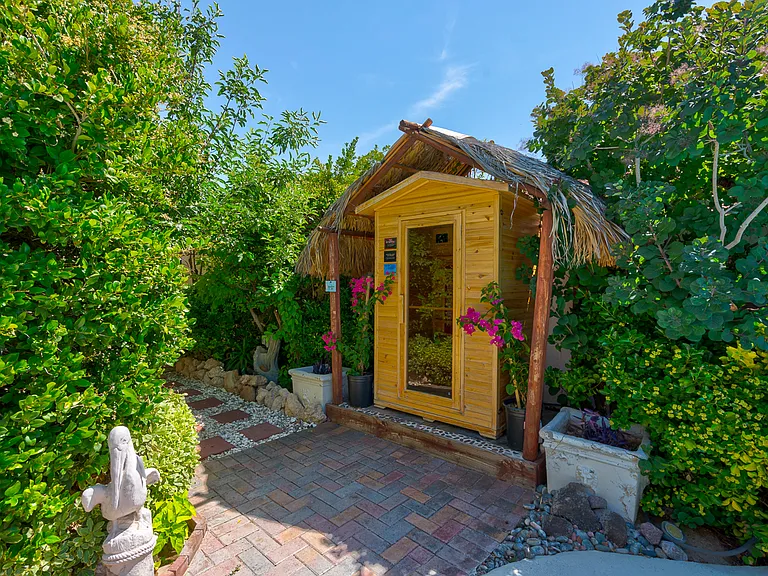5843 Thor Dr — Photo 4
