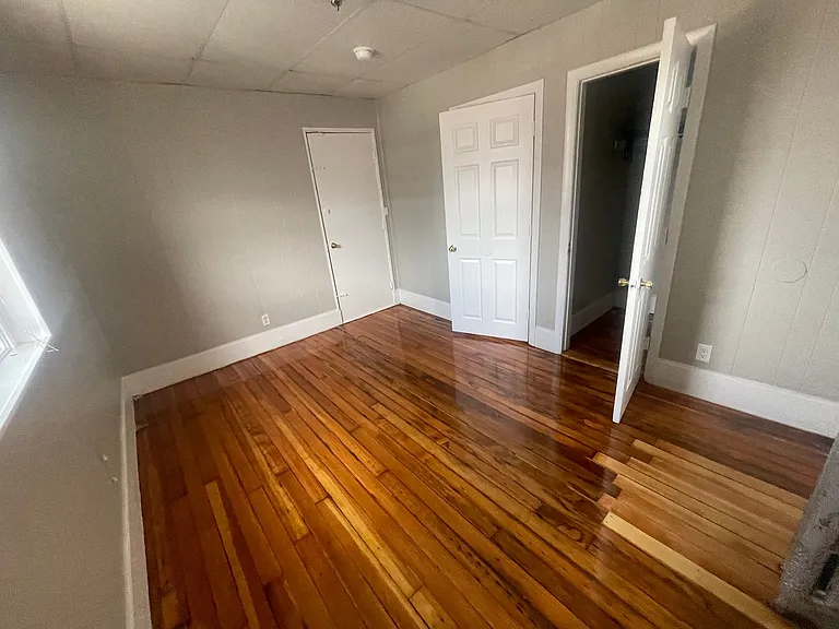 437 Cambridge St #7A — Photo 6