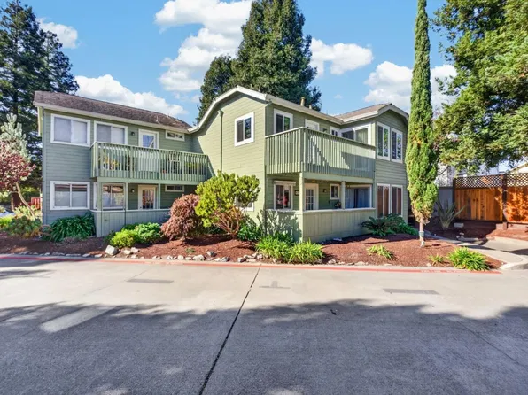 1713 Eastbrook Ct, Santa Cruz, CA 95062