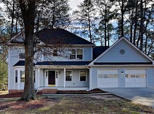 2124 Oakland Dr, Lawrenceville, GA 30044