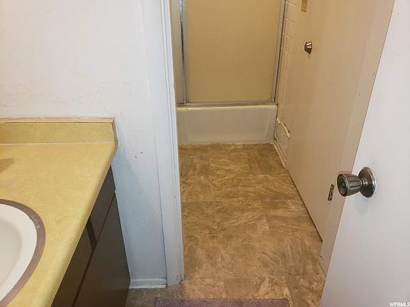 4th image of 3511 Westgene Cir