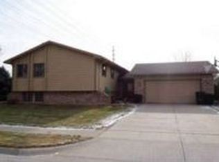 2541 E 21st St, Fremont, NE 68025