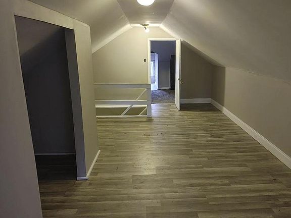 4th image of 600 East Ave #3