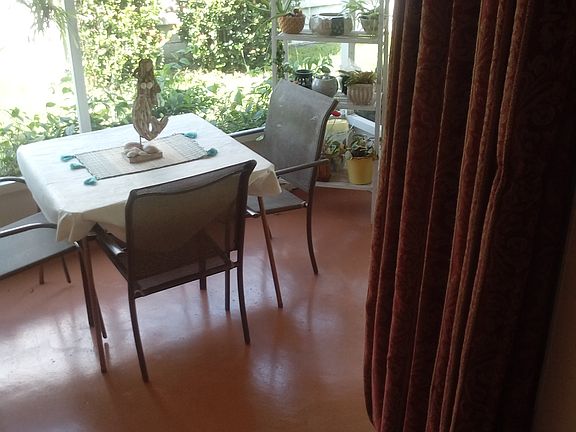 Screened lanai.