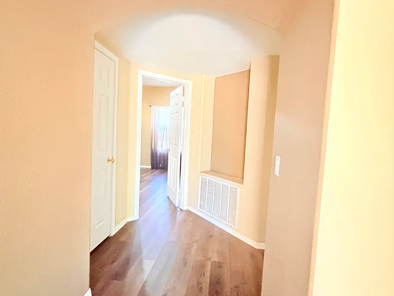 338 E Palomino Ct — Photo 20