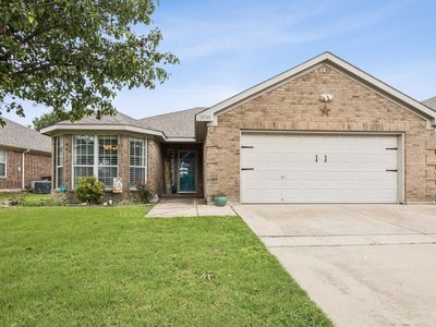 10748 Braemoor Dr, Fort Worth, TX, 76111