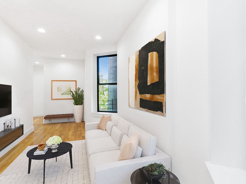 1st image of 309 W 121st St #B3