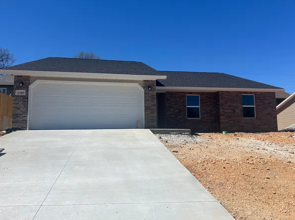 1304 Justin Trail Rd, Neosho, MO 64850
