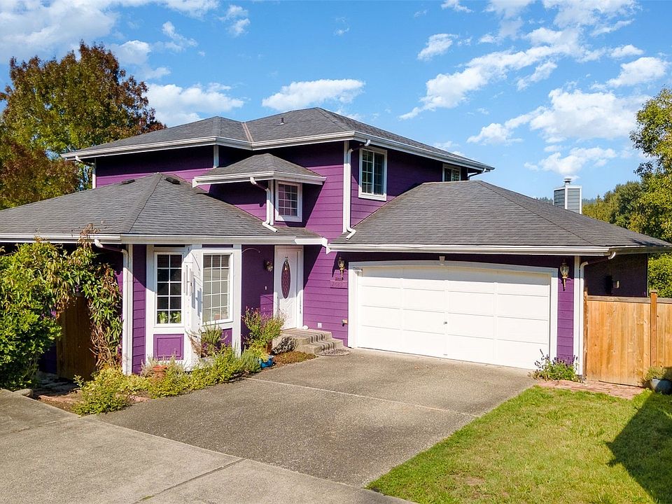 1st image of 26828 NE 163rd Street