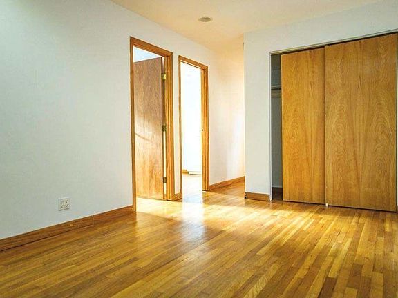 3rd image of 370 W 30th St #8BB