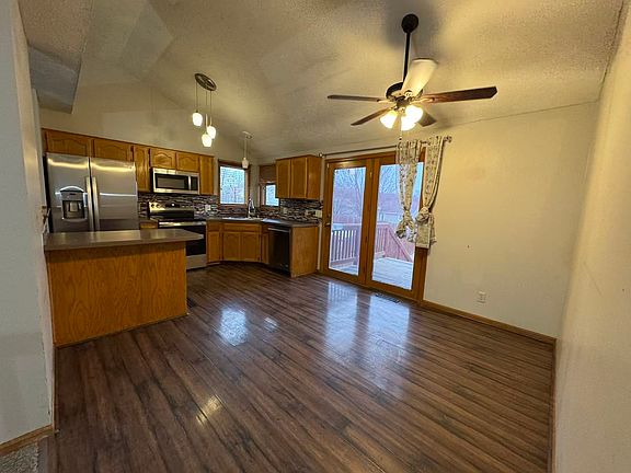 4th image of 4901 N 126th Ave
