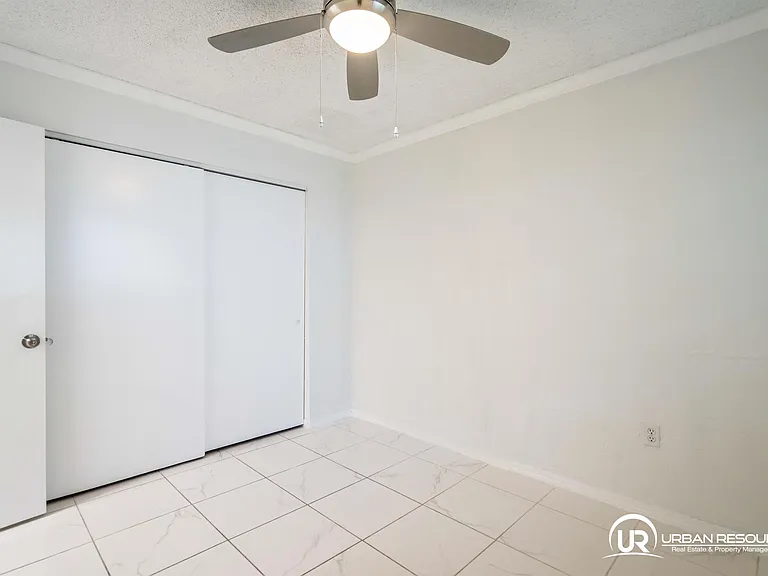 3265 Virginia St #18 — Photo 18