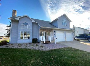 222 State St, West Union, IA 52175
