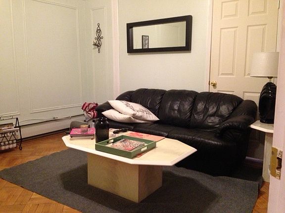 4th image of 2332 35th St