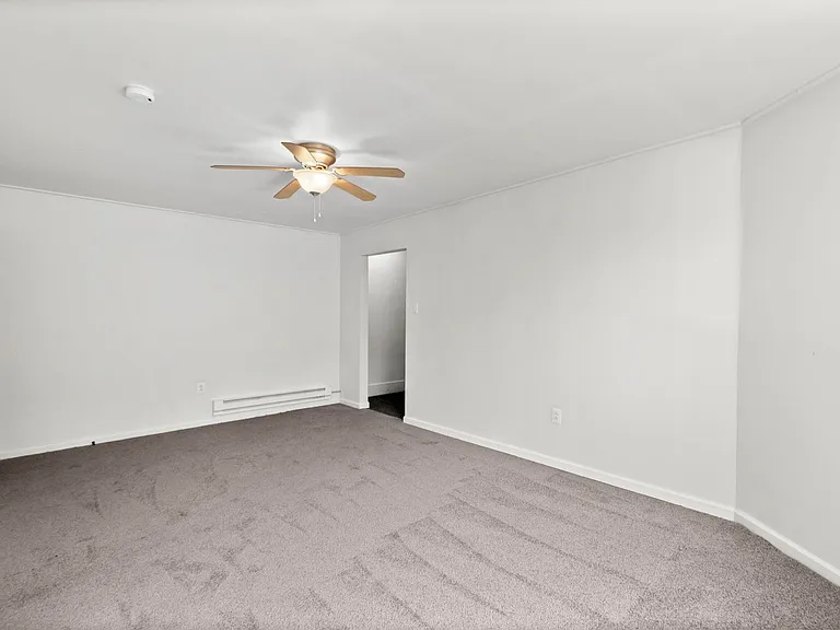 1605 Westmont Avenue — Photo 15