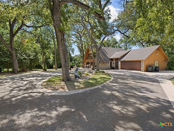 2nd image of 2421 Marlandwood Rd